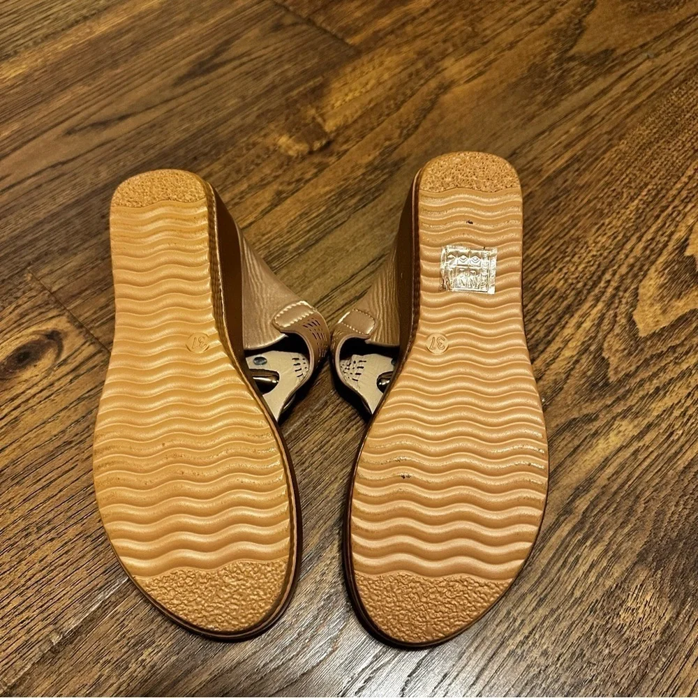 Brown Wedge Sandals - Super Cute - Size 37
